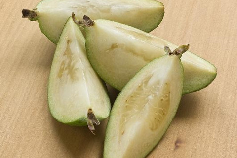 Feijoas