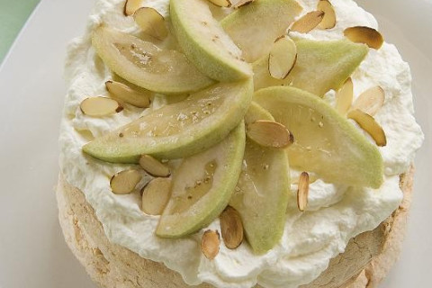 Feijoa Pavlova